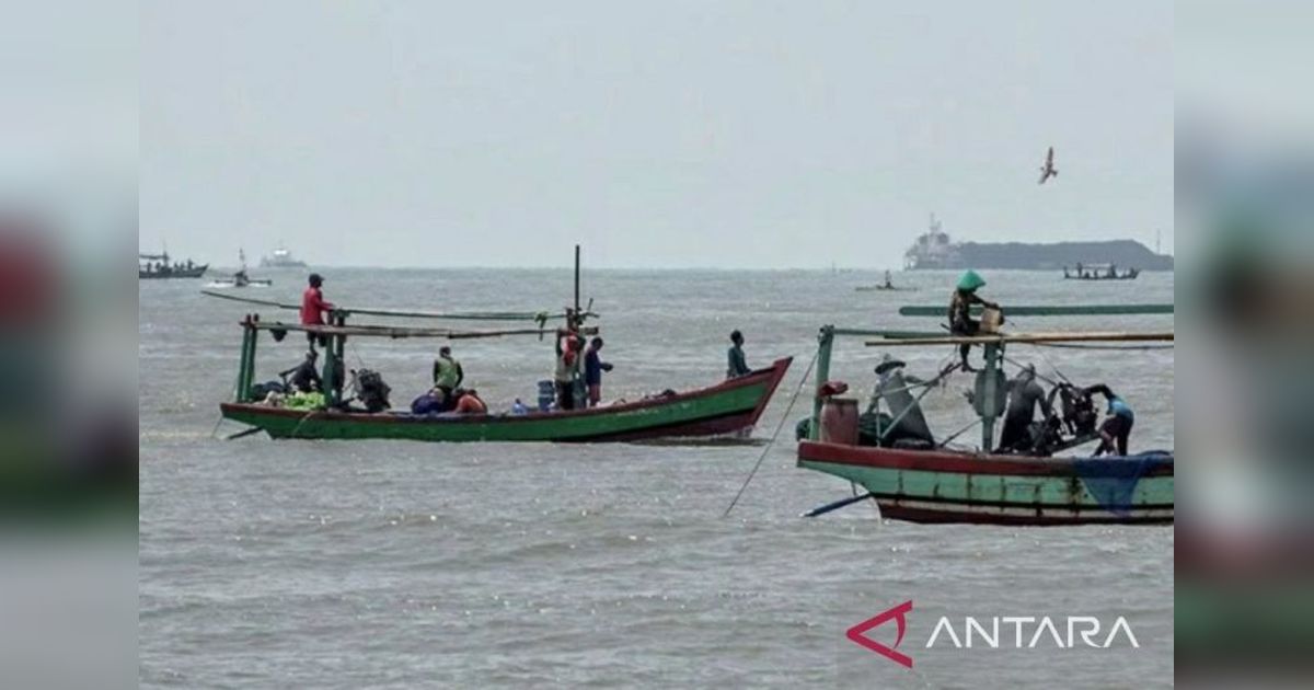 Nelayan Karawang Andalkan Alat Tangkap Tradisional, Produksi Ikan Terkendala