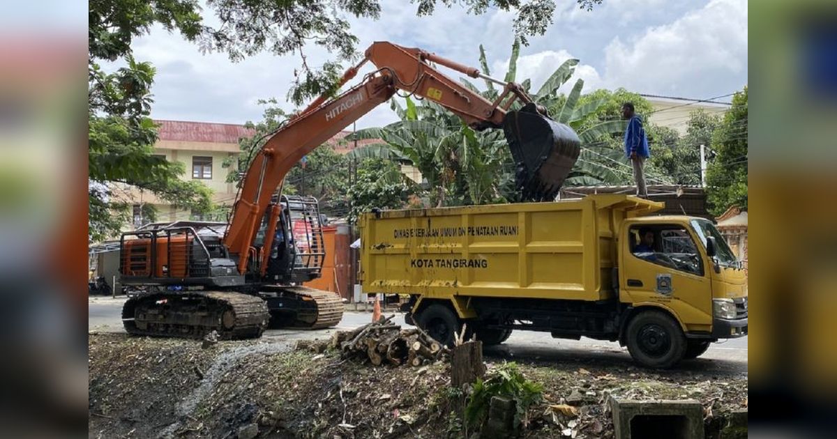 DPUPR Kota Tangerang Siapkan Rehabilitasi Permanen Turap Kali Gili Antisipasi Banjir