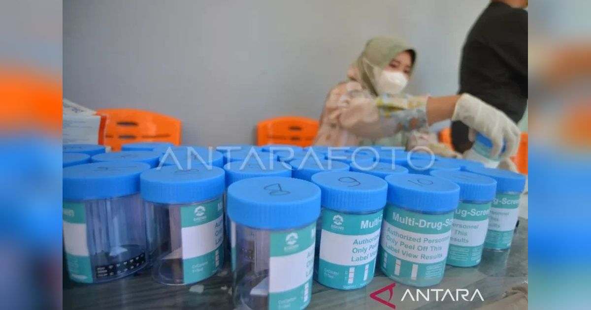 Tes Urine di Lapas Bulukumba: Bebas Narkoba, Razia Temukan Barang Terlarang