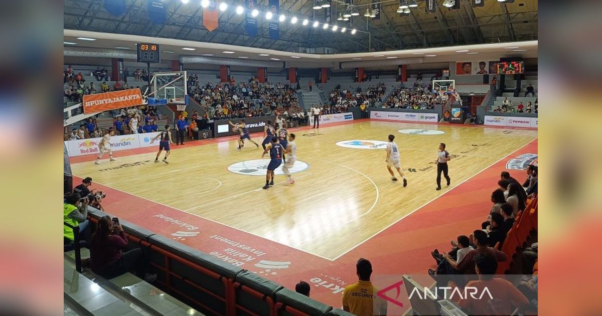 Pelita Jaya Hancurkan Rajawali Medan 92-59 di IBL 2025