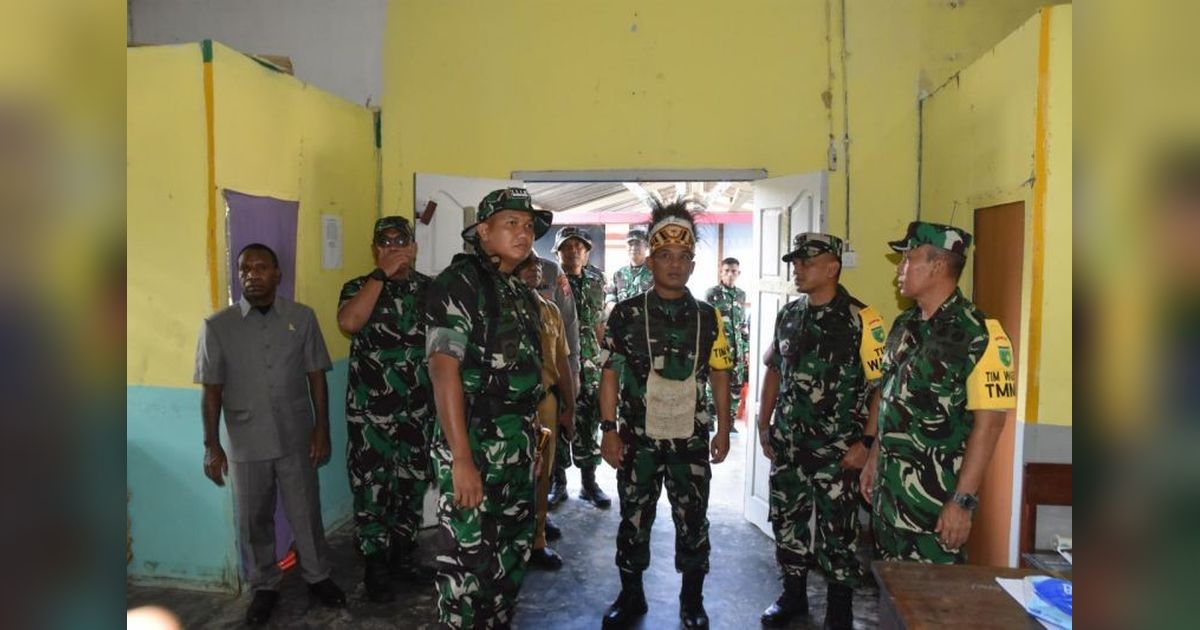 Tim Wasev Mabes TNI Tinjau Progres TMMD ke-124 di Kampung Pigapu Mimika