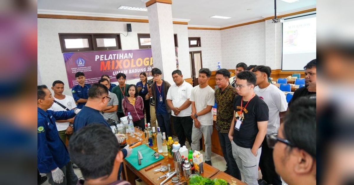 Pemkab Badung Gelar Pelatihan Mixologi untuk Bekali Calon Pengusaha Hadapi Persaingan di Industri Pariwisata