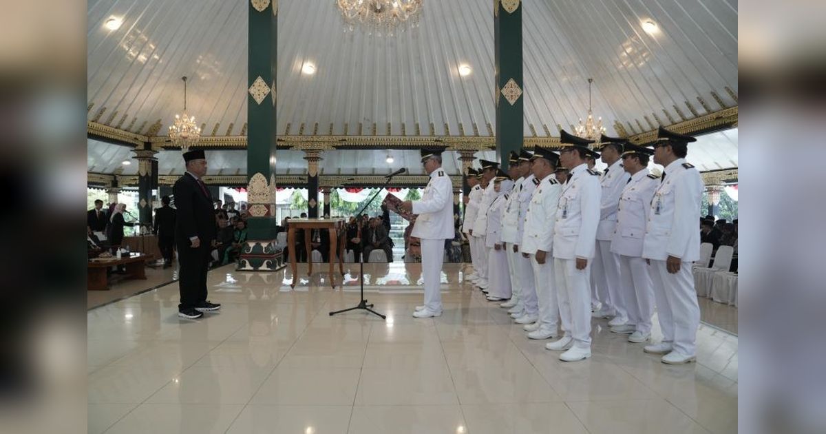 Bupati Sleman Lantik 155 Pejabat: Tingkatkan Kinerja dan Layani Masyarakat Tanpa Pilih Kasih!