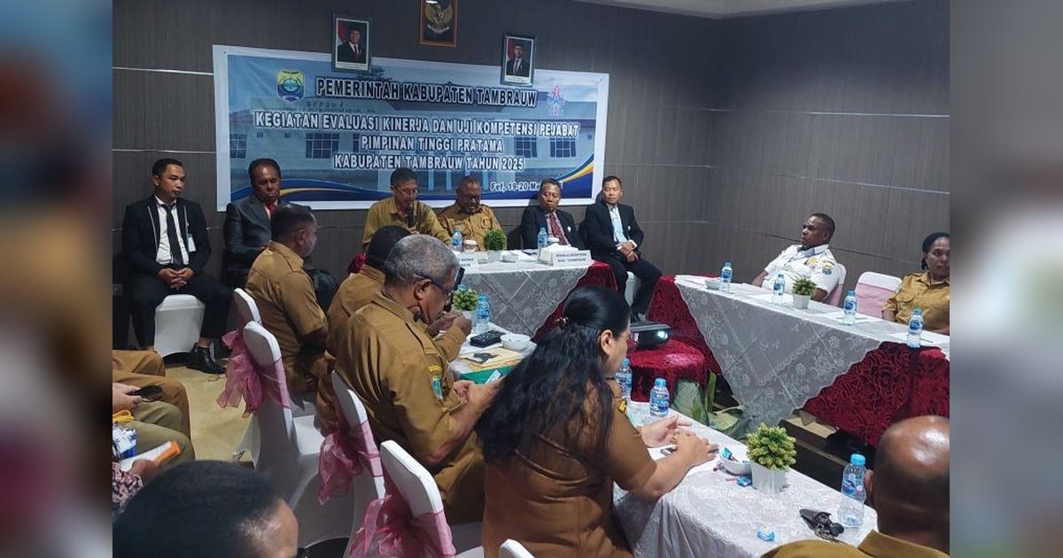 20 Pejabat Tinggi Tambrauw Ikuti Evaluasi Kinerja dan Uji Kompetensi