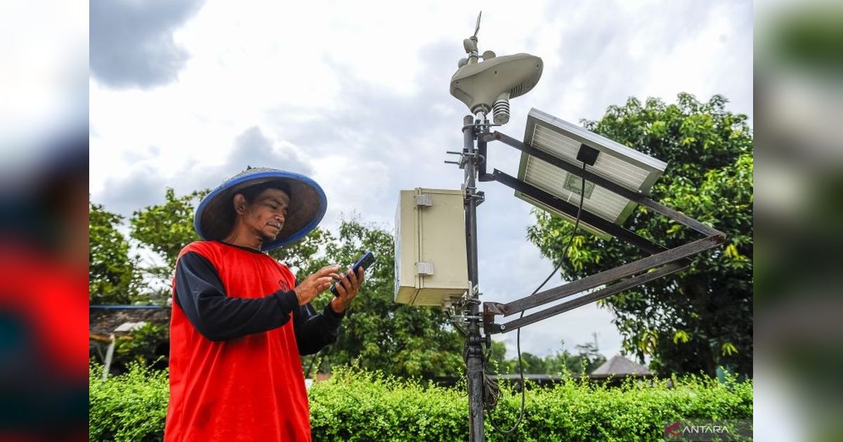 Waspada! BMKG Rilis Peringatan Dini Cuaca Ekstrem di Banten: Hujan Lebat, Angin Kencang, dan Gelombang Tinggi!