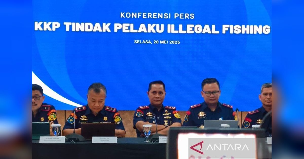 KKP Tangkap 32 Kapal Ikan Ilegal, Selamatkan Potensi Kerugian Negara Rp774 Miliar!
