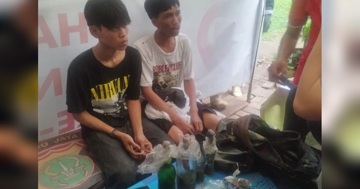 Fakta Mengejutkan: Pelajar Bawa Molotov Saat Hendak Demo DPR, Polisi Ungkap Motifnya