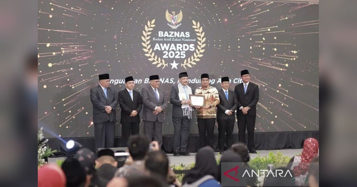 Tahukah Anda? Wali Kota Solok Raih Penghargaan Bergengsi di Baznas Award 2025: Komitmen Kuat Dukung Gerakan Zakat Nasional