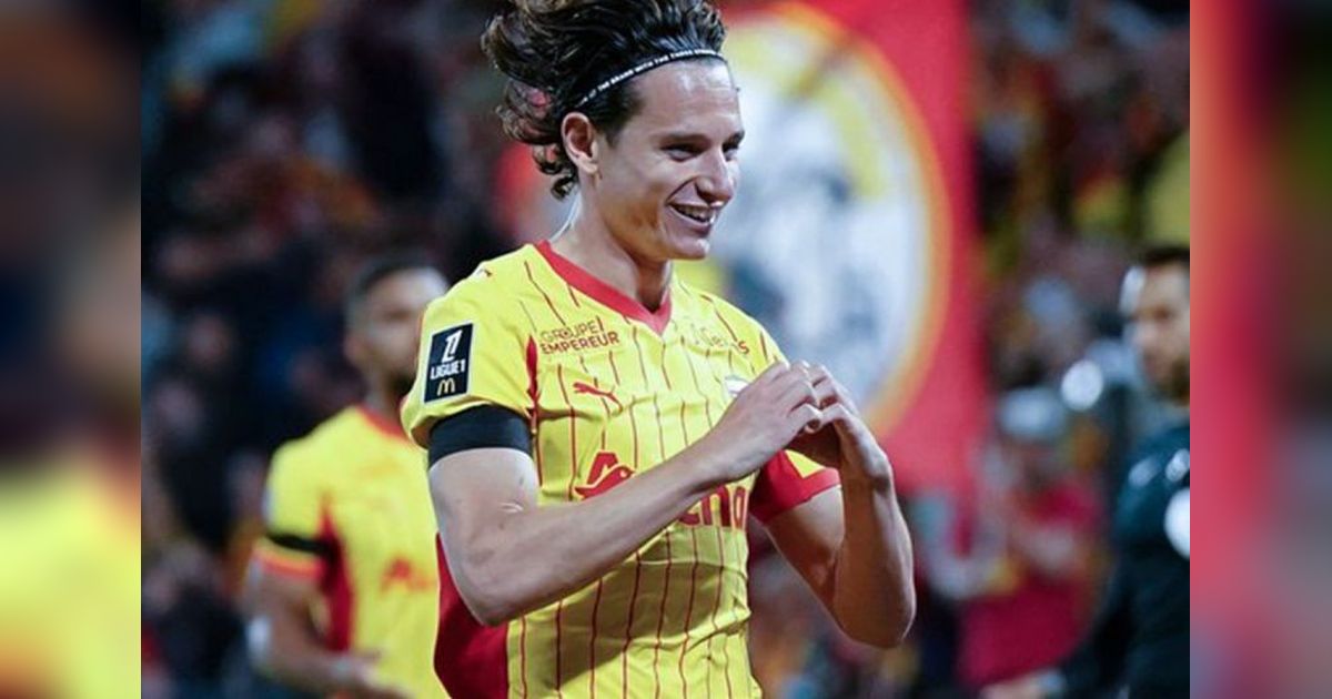 Drama Kartu Merah! Lens Bangkit Dramatis Taklukkan Brest 3-1 di Liga Prancis