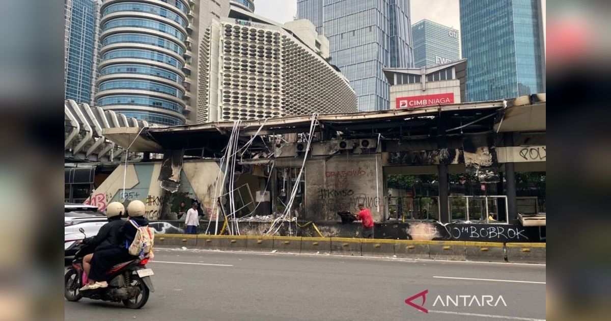 Tahukah Anda? Transjakarta Mulai Perbaiki Halte Rusak Akibat Demo, Ini Jadwal Perbaikan Halte Transjakarta!