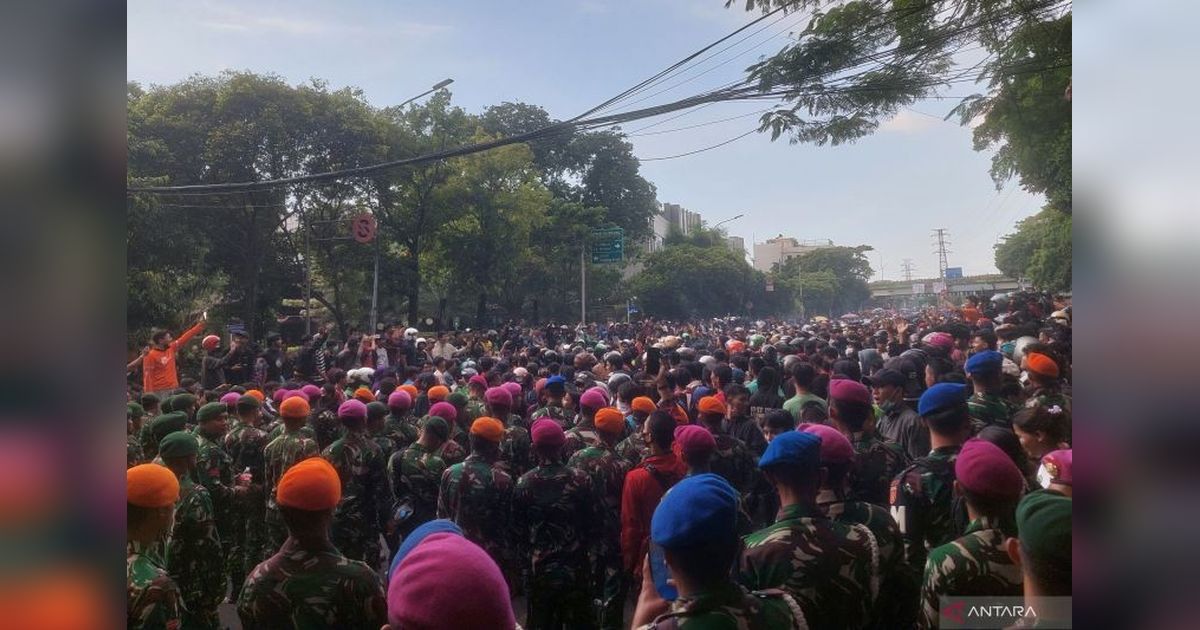 Tahukah Anda Kenapa TNI Jaga Mako Brimob Kwitang? Ini Alasan di Balik Situasi Kondusif Jakarta