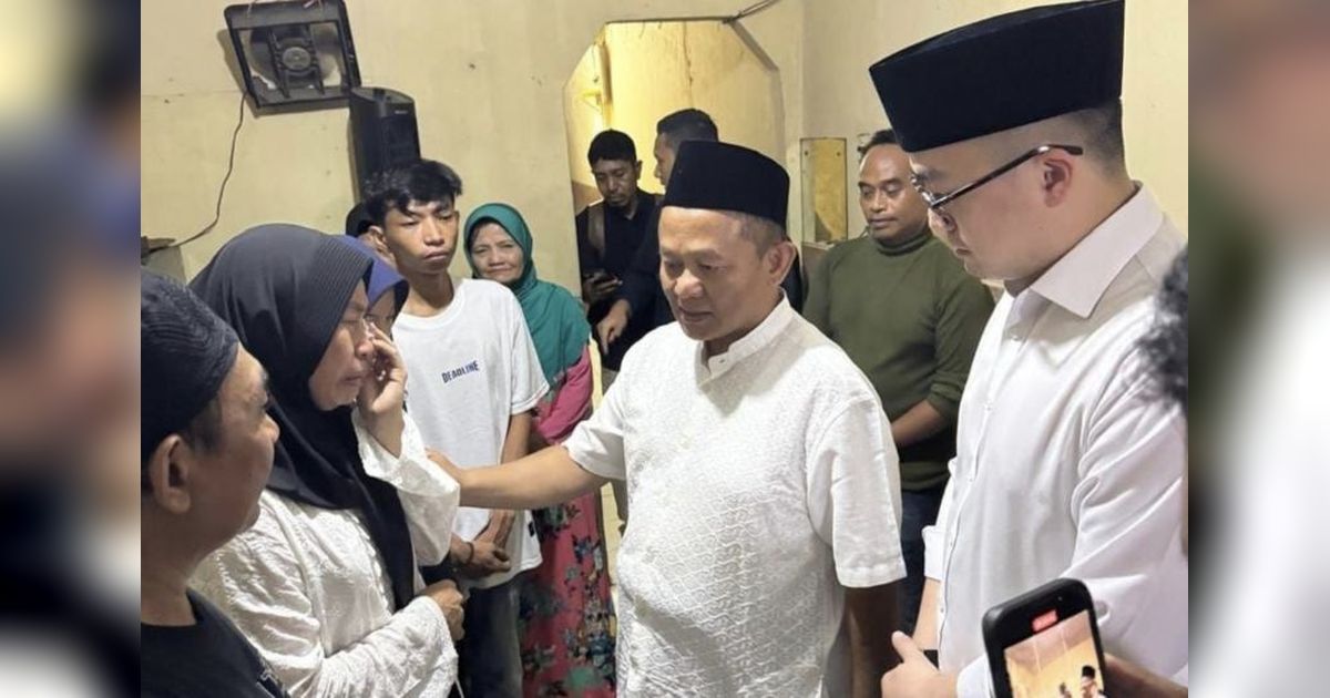 Tahukah Anda, Duka Golkar: Sekjen Partai Sambangi Keluarga Affan Kurniawan yang Berduka
