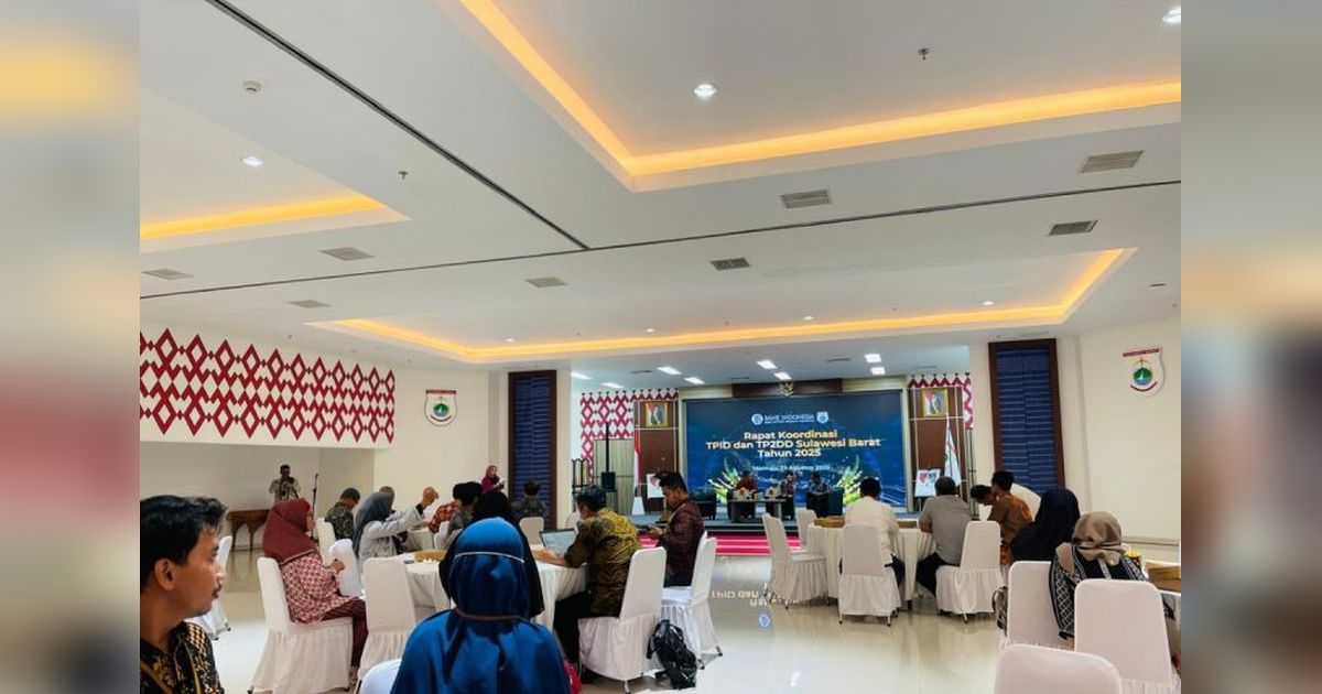 Trivia: Sulbar Perkuat Literasi Digital Berbasis Budaya Lokal, Dorong QRIS dan Mobile Banking Pembayaran Pajak