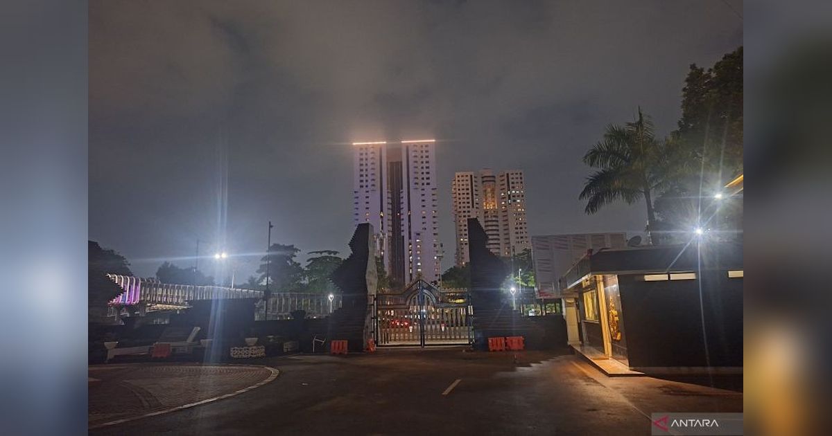 Dampak Demo Jakarta: Arus Lalu Lintas Kembali Lancar, Puluhan Fasilitas Umum Rusak Parah