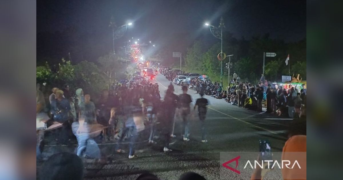 Malam Penuh Semangat: Gerak Jalan 45 KM Tanjungpinang, Perjalanan 9 Jam yang Meriahkan HUT RI ke-80