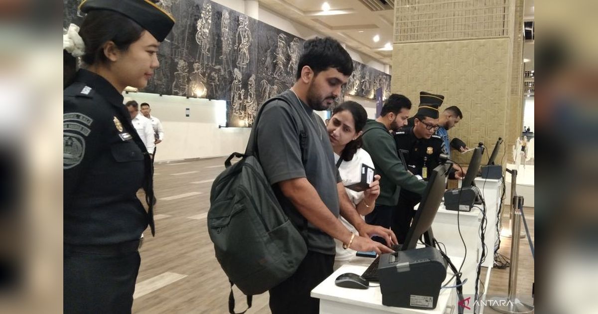 Trivia: Bukan Hanya untuk Turis! Penumpang Internasional Wajib Isi Aplikasi All Indonesia Mulai 1 September
