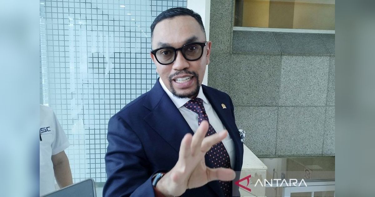 Fakta Tersembunyi di Balik Penonaktifan Anggota DPR NasDem Ahmad Sahroni dan Nafa Urbach: Apa Alasannya?