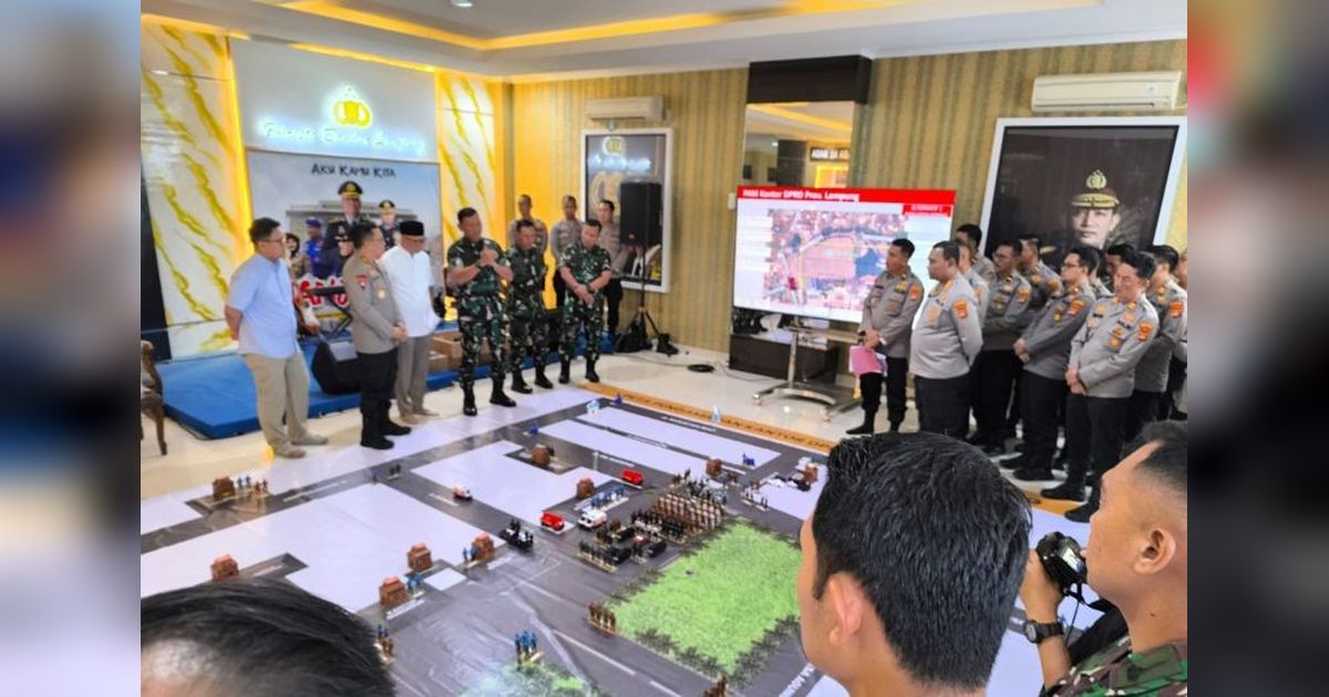 Fakta Unik: Dukungan Gubernur Lampung Rahmat Mirzani Djausal untuk Mahasiswa Suarakan Aspirasi Masyarakat