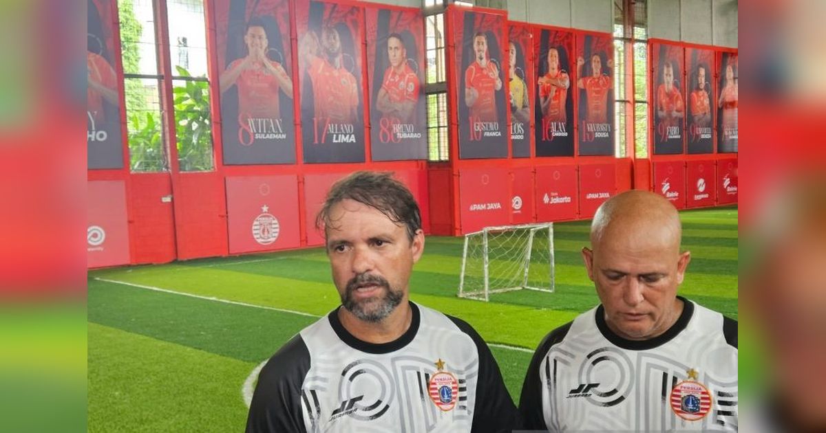 Lupakan Blunder Timnas, Fokus Persija! Mauricio Souza Minta Rizky Ridho Jordi Amat Move On