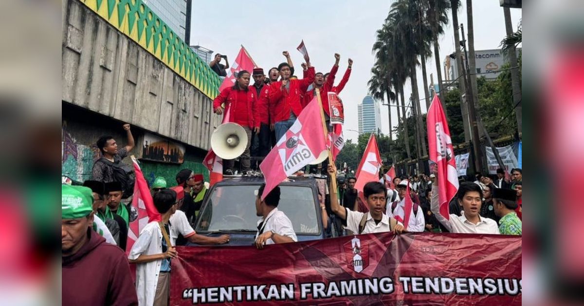 Bung Karno Pernah Bilang 'Jas Merah', GMNI Ajak Jaga Tradisi Pesantren Usai Polemik Trans7