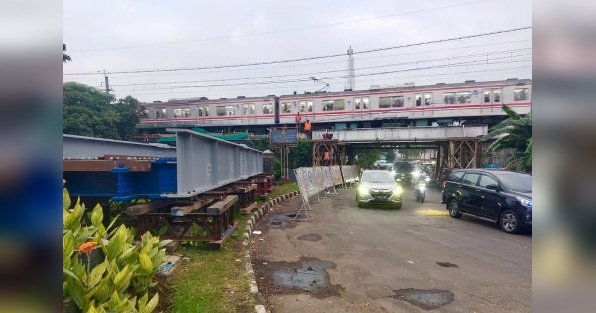 Terungkap! KAI Tutup Jalan Bintaro 3 Malam Ini: Penggantian Jembatan Demi Keselamatan