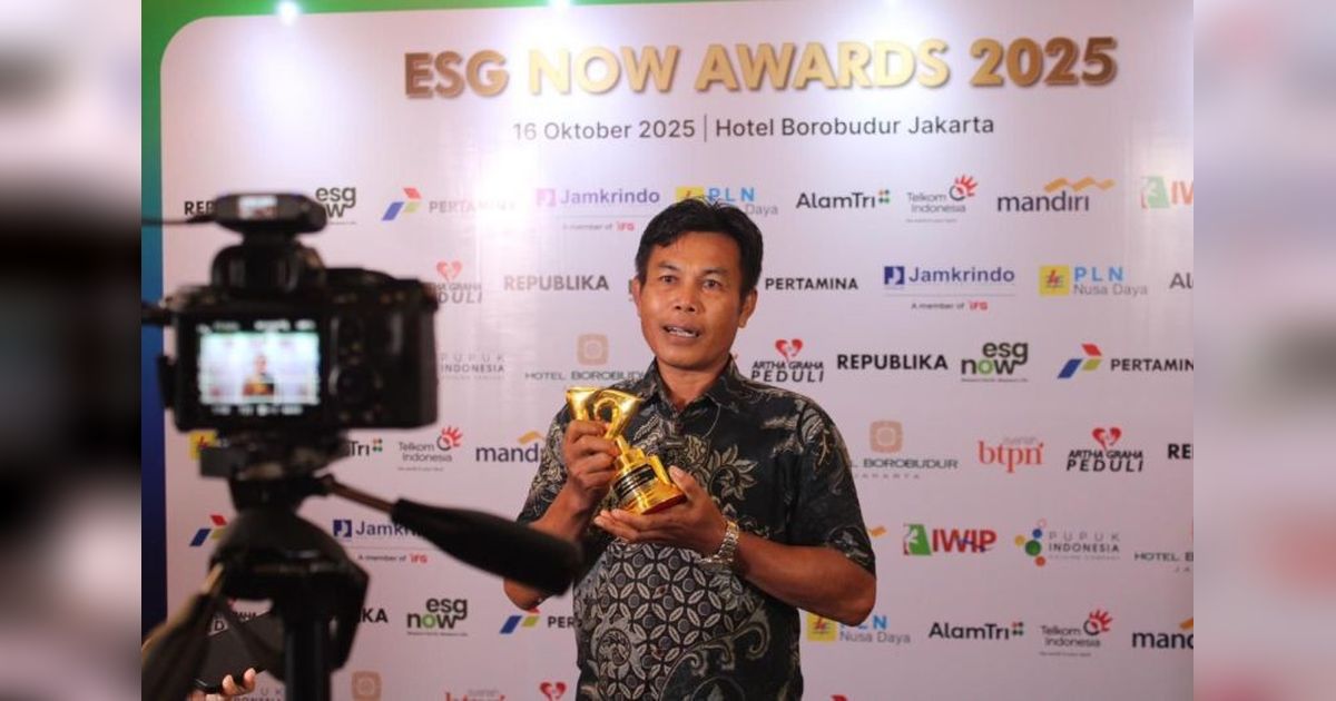 Tahukah Anda, BNI Raih Green Warrior Award? Program Kesejahteraan Nelayan BNI Sukses Regenerasi Mangrove di Banyuwangi