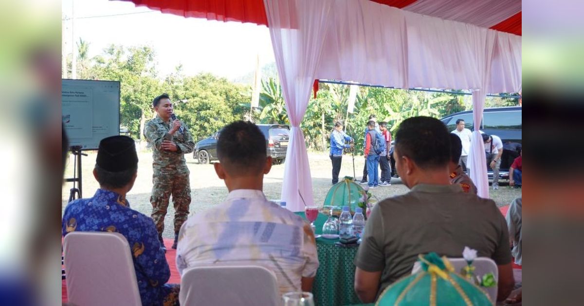 {{caption}}