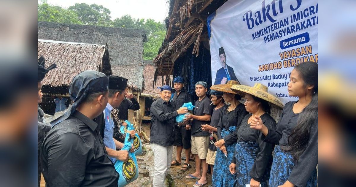 Kemenimipas Salurkan 1.000 Paket Sembako untuk Warga Suku Badui di Lebak