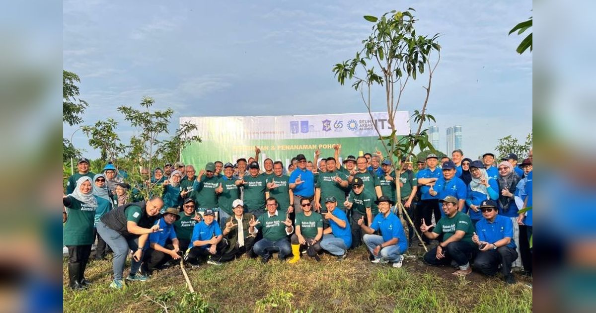 IKA ITS Perkuat Penghijauan Kampus dengan Kebun Buah Alumni