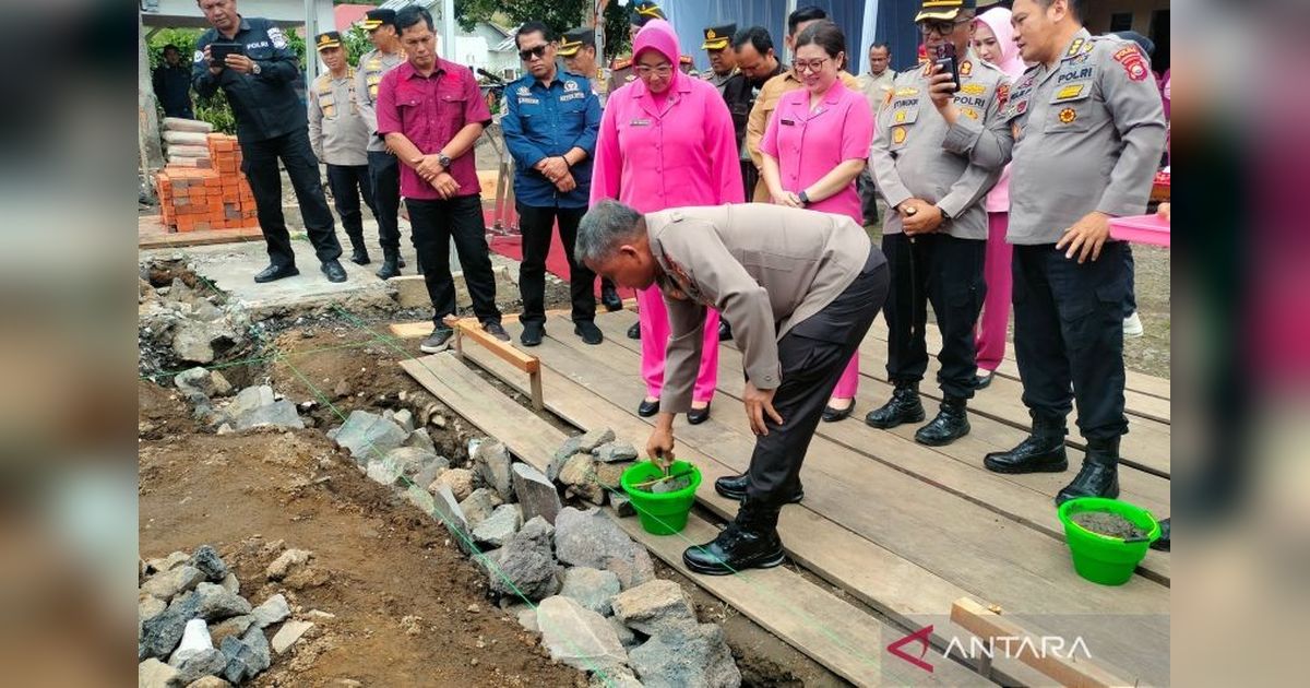 Polda Bengkulu Bangun Kembali Rumah Lansia Korban Kebakaran di Rejang Lebong