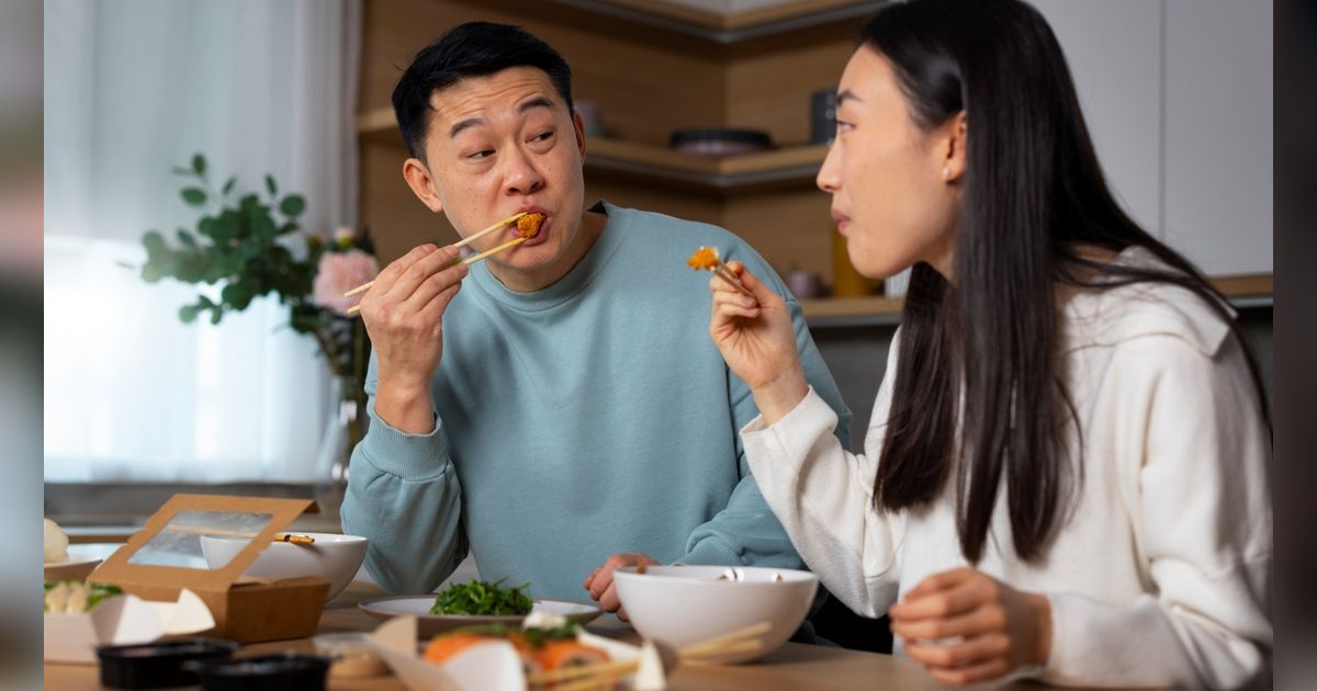 8 Rekomendasi Tempat Makan Nasi Timbel di Bandung 2025, Bersantap Lezat dan Menyenangkan