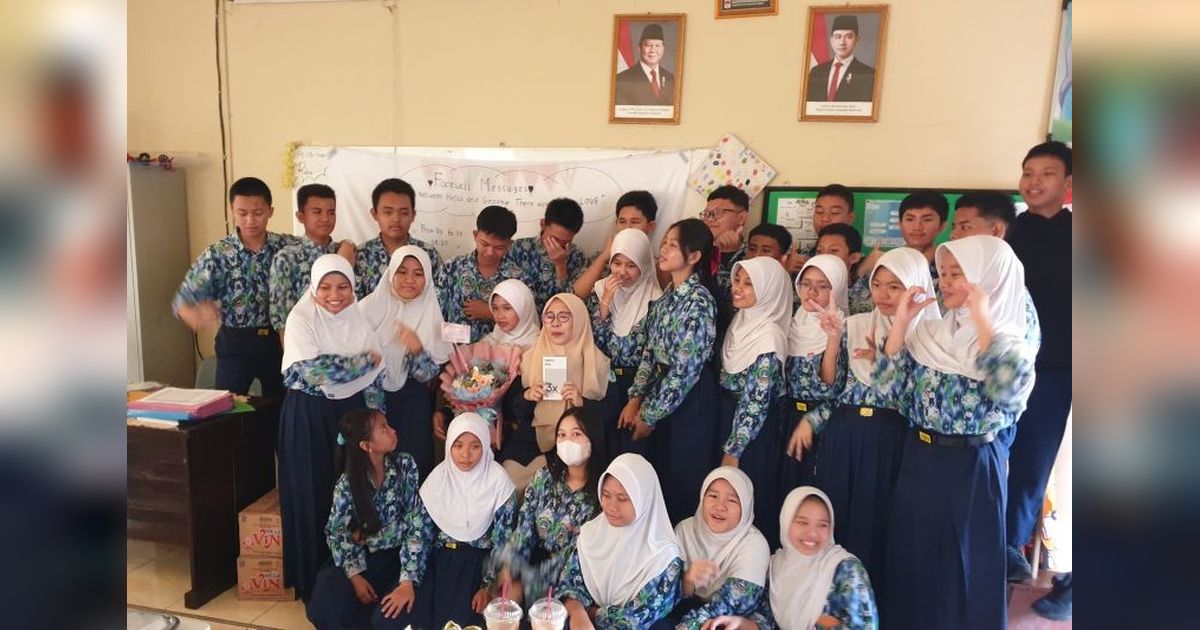 {{caption}}