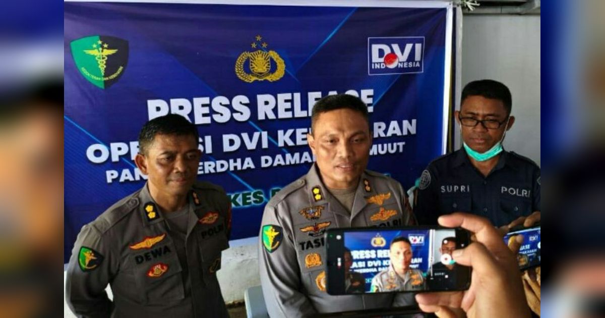 {{caption}}