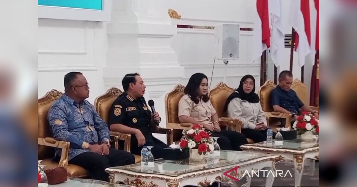 {{caption}}