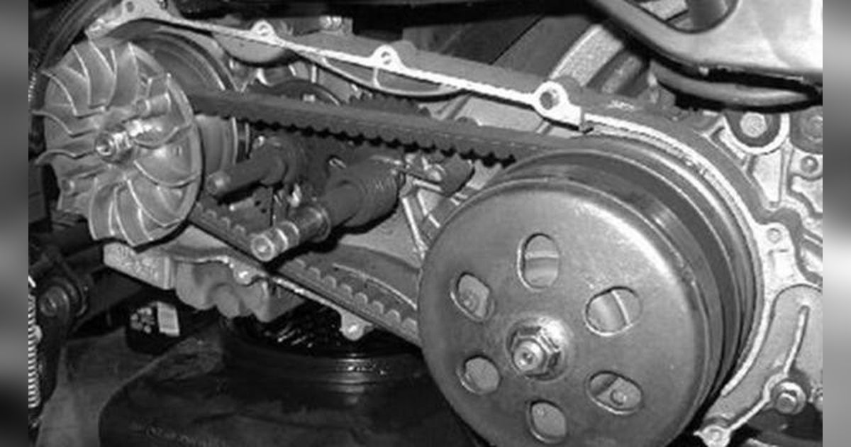 Kebiasaan Tahan Gas Saat Nanjak, Kenapa Bisa Bikin CVT Motor Matic Cepat Jebol?