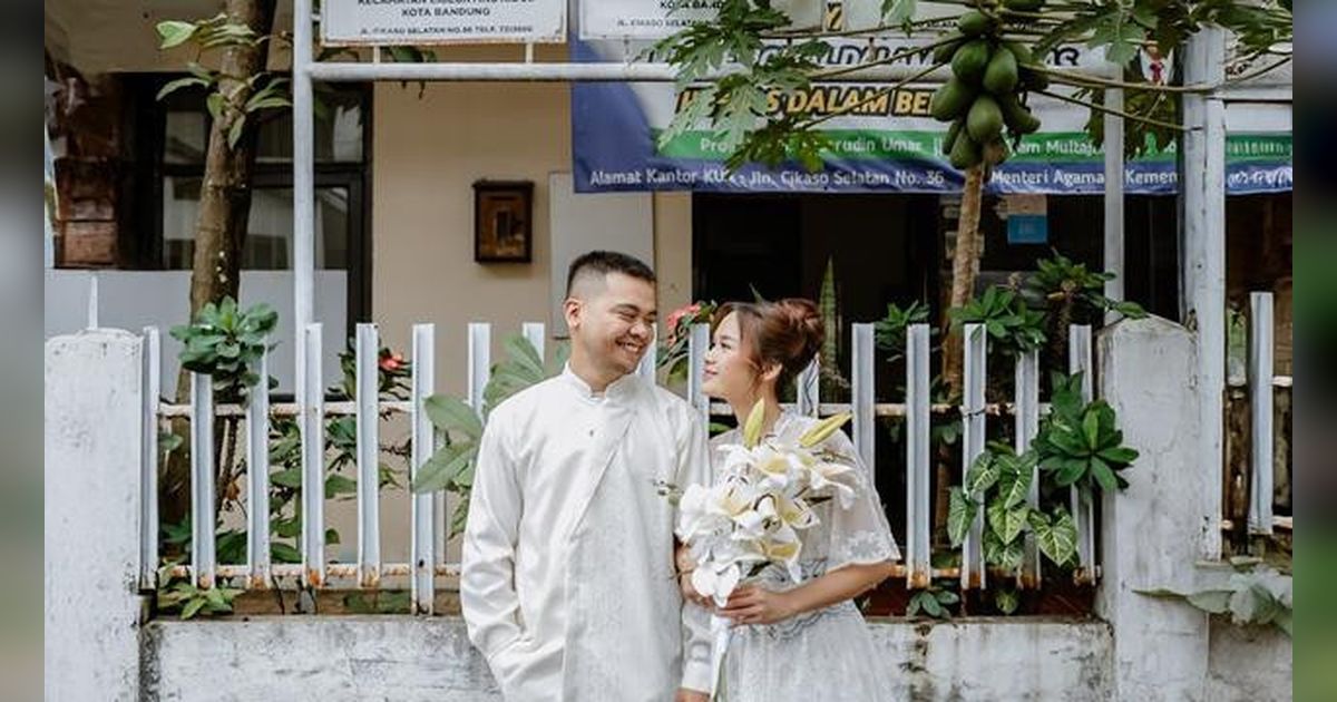 Sederhana dan Khidmat, 12 Artis Ini Pilih Menikah di KUA, Reza SMASH Paling Baru