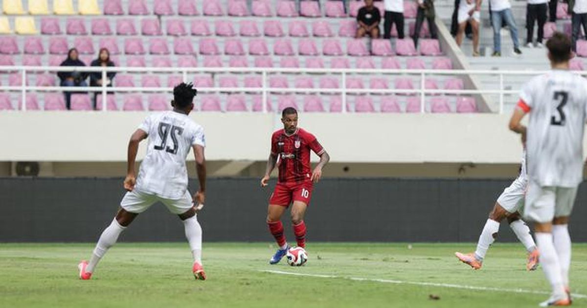 Komentar Milomir Seslija Setelah Persis Nyaris Keok dari Madura United di Kandang Sendiri