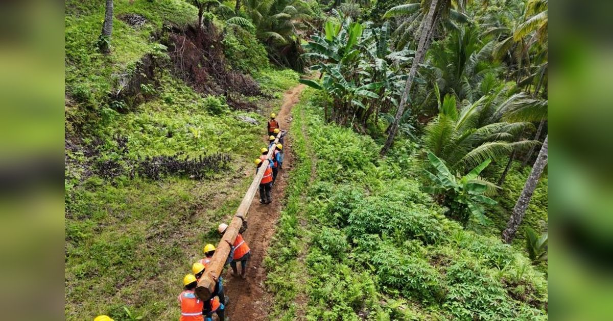 PLN Maluku Pulihkan Listrik Halmahera Pasca Bencana, Hadirkan Harapan di Wilayah Terisolasi