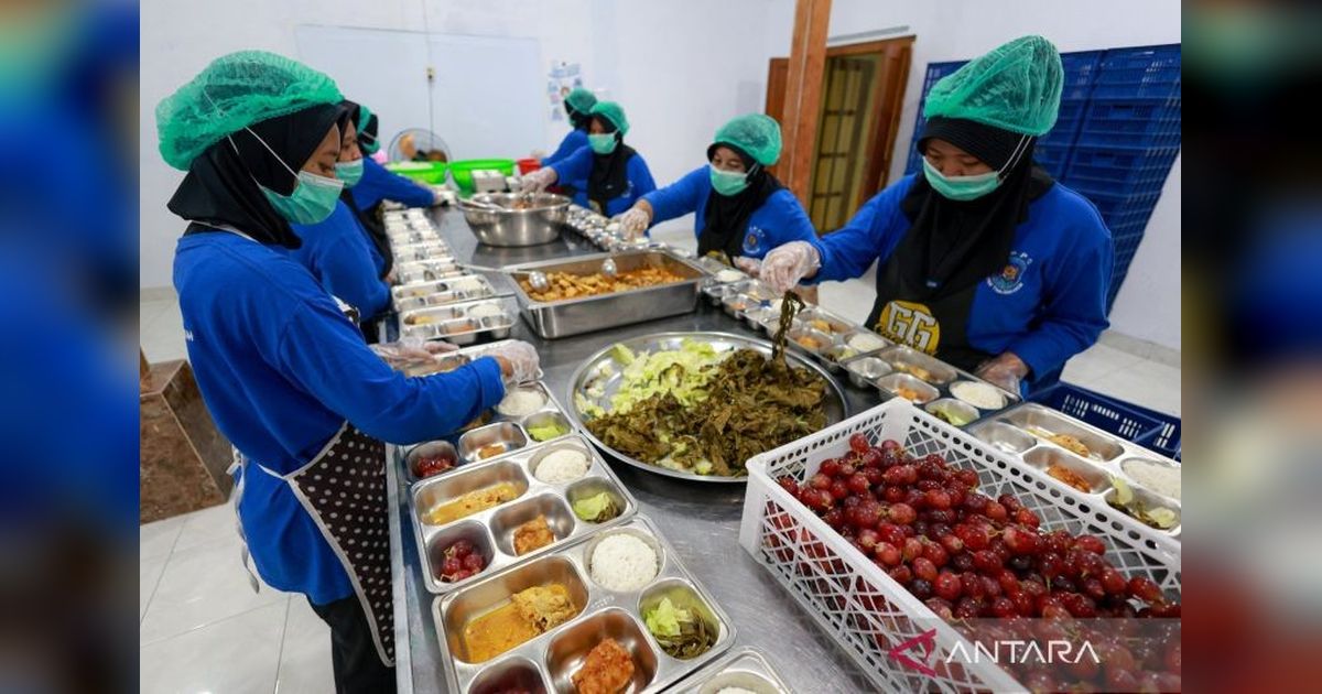 Program MBG BGN Ciptakan Hampir 900 Ribu Lapangan Kerja Baru di Seluruh Indonesia