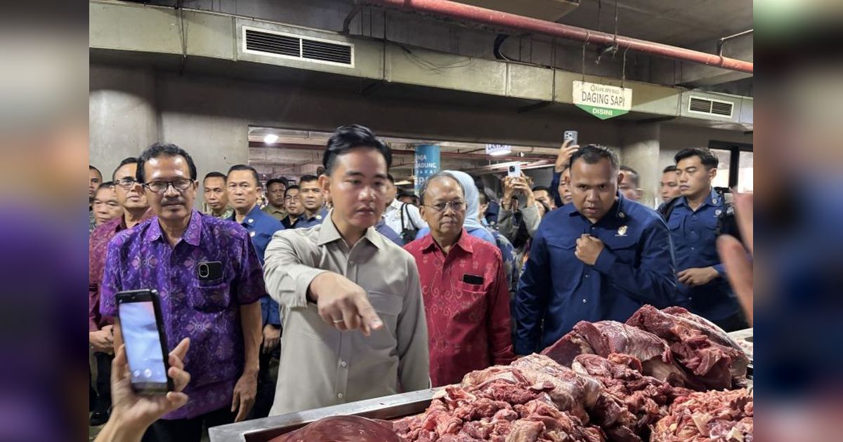 Wapres Gibran Tinjau Langsung Subsidi Bahan Pokok di Pasar Badung Denpasar Bali