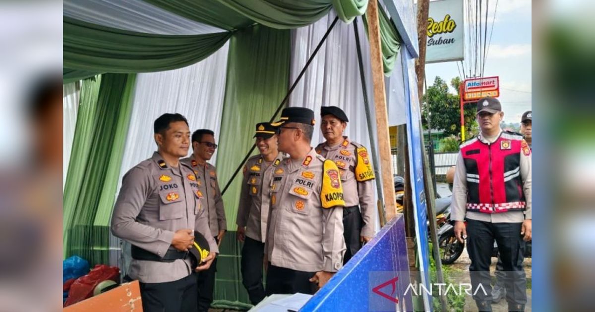 {{caption}}
