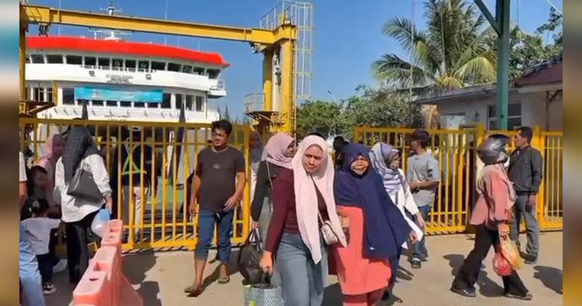 Aceh Perlahan Pulih dari Bencana, Pelabuhan Ulee Lheue Ramai Dikunjungi Wisatawan Menyambut Lebaran
