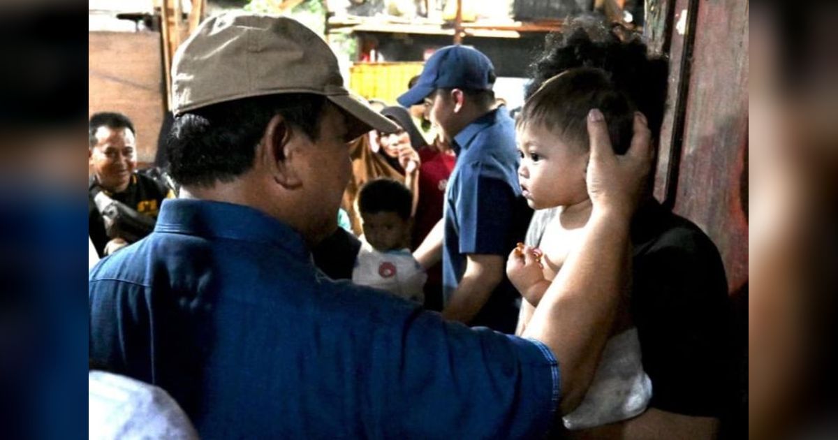 Kunjungan Prabowo Senen: Presiden Sapa Warga dan Serap Aspirasi di Permukiman Padat Penduduk
