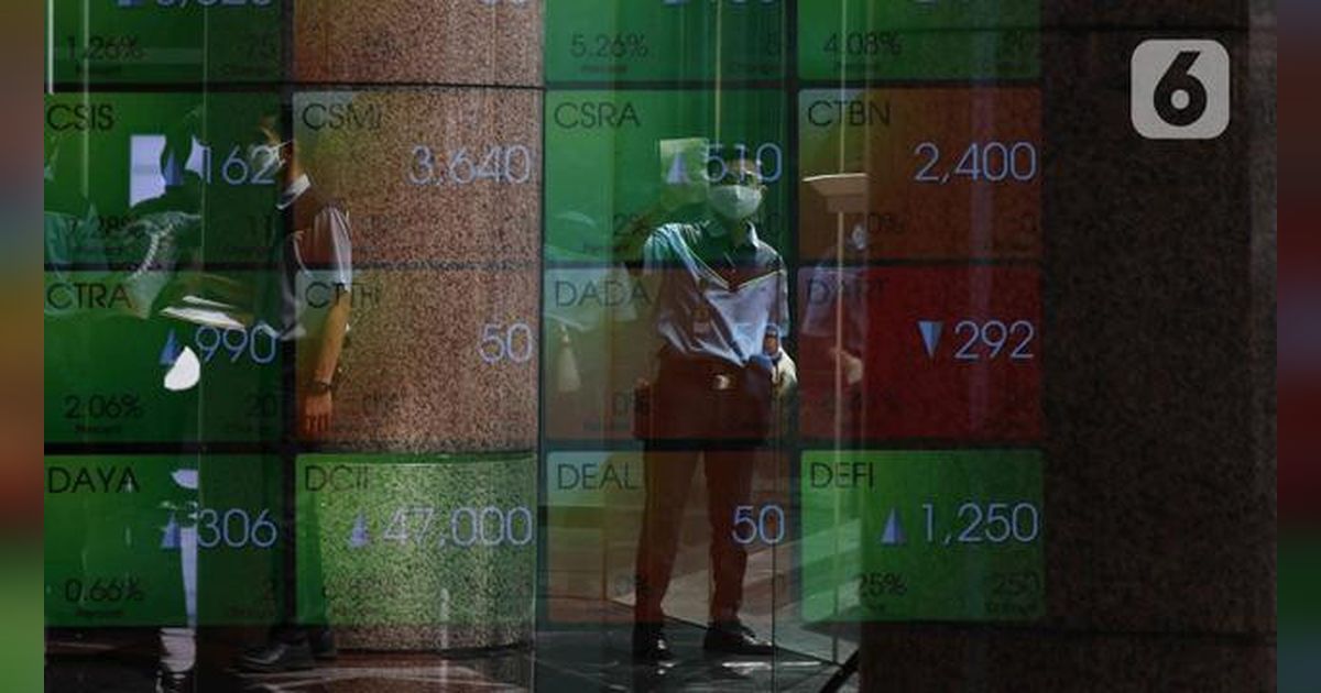 IHSG Tergelincir Hari Ini, Seluruh Sektor Saham Kompak Memerah