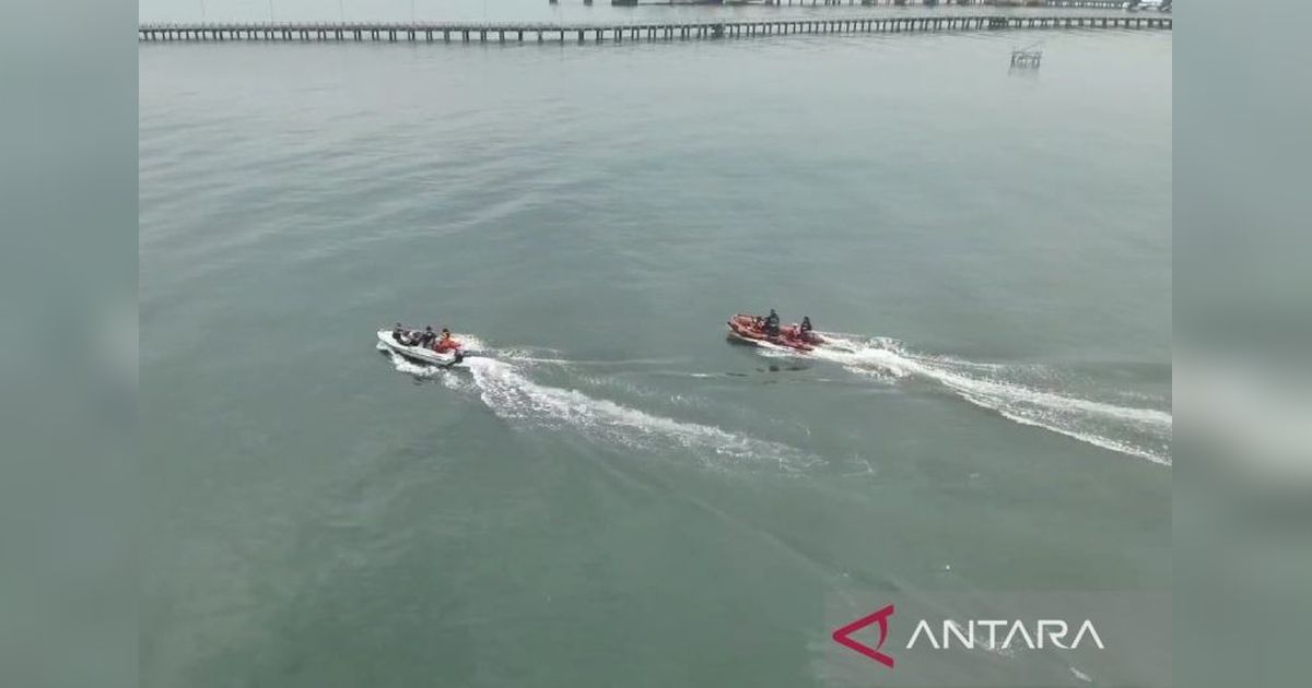 Operasi SAR Hari Kedua: Pencarian Penumpang Terjatuh dari Feri Situbondo-Madura Belum Membuahkan Hasil