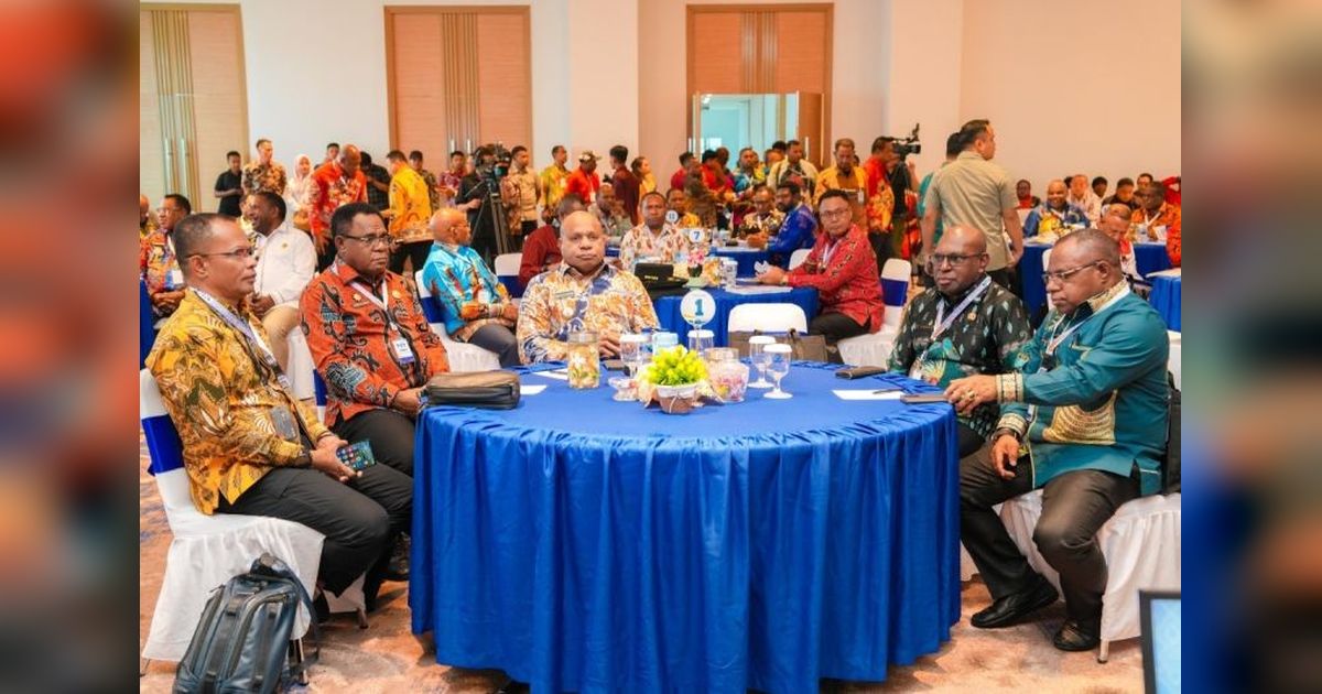 Gubernur Dorong Bank Papua Perkuat Kredit Produktif dan Digitalisasi Ekonomi Daerah