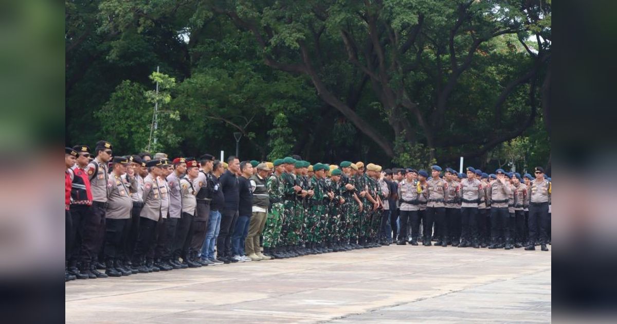 Pengamanan Pembagian Sembako Monas: Ribuan Personel Gabungan Disiagakan