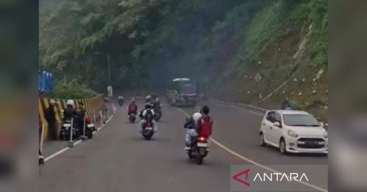 Polres Cianjur Percepat Sistem Satu Arah Puncak Antisipasi Antrean Macet H+7 Lebaran