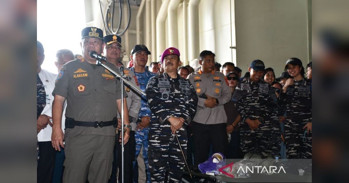 Program Balik Gratis Babel TNI AL: Ribuan Penumpang Diangkut KRI Semarang Menuju Jakarta