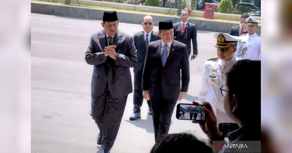 Meninggalnya Juwono Sudarsono: SBY dan JK Beri Penghormatan Terakhir di Kemhan